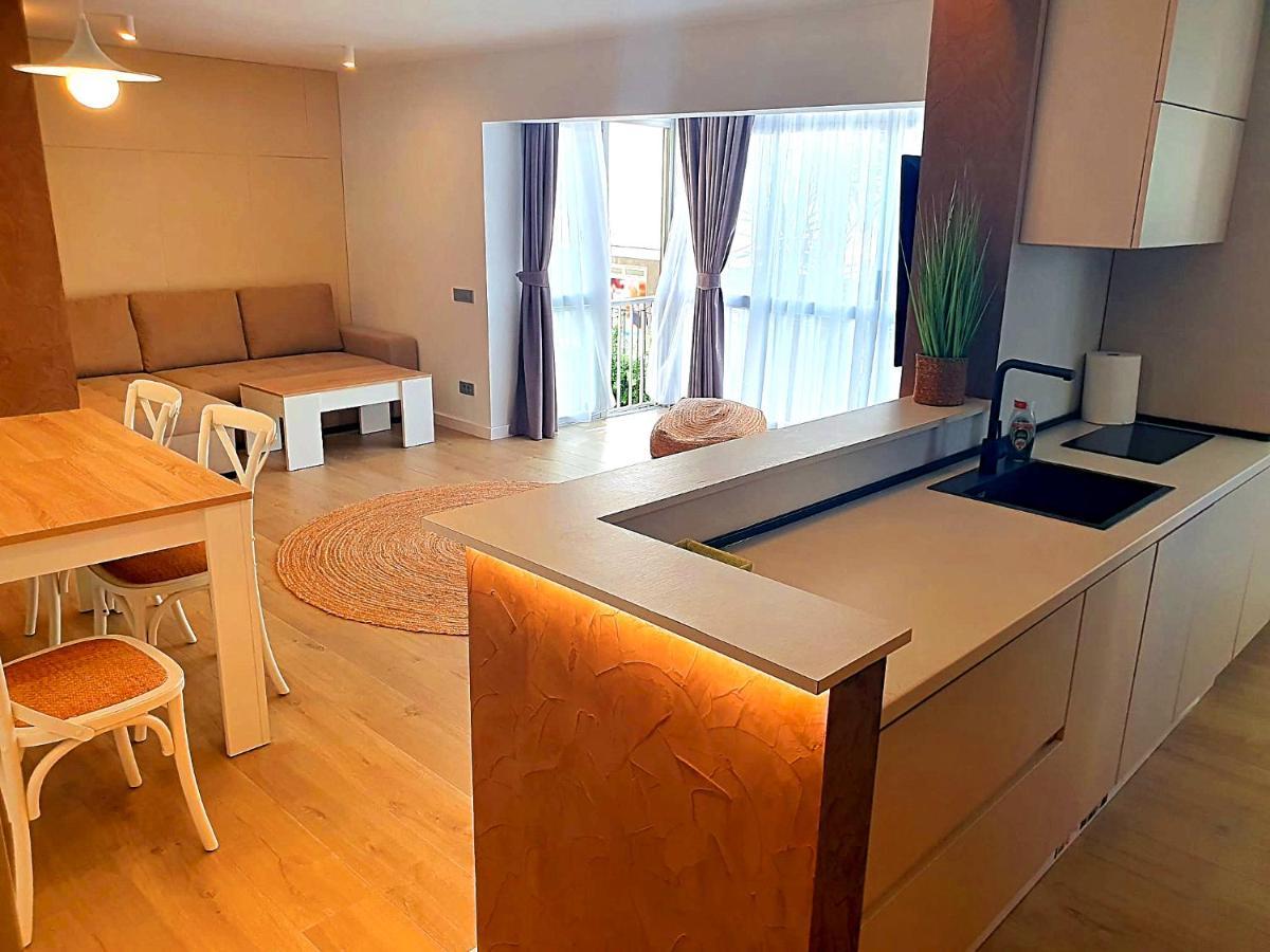 First Line Beach Beautiful Two Bedrooms Benidorm Exterior foto